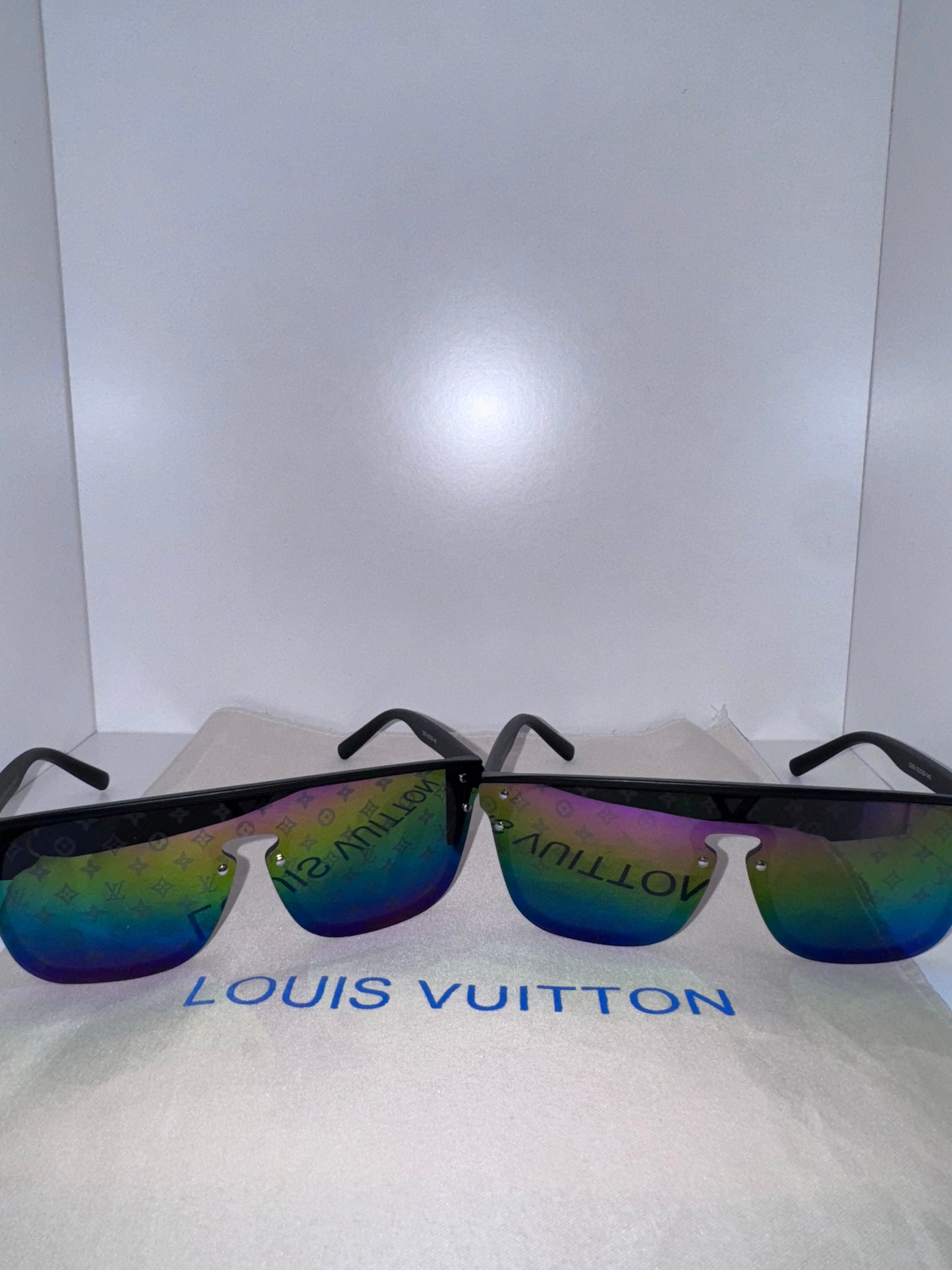 LV Waimea Shades Rainbow
